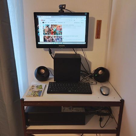 Mic Dormitor Informativ Turistic Apartment Bucureşti Ngoại thất bức ảnh